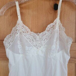 Vintage Y2K Babydoll Lace‎ Nylon Coquette Romantic Regency Nightgown Chemise MED